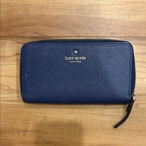 Kate Spade Navy Blue Wallet with Zip